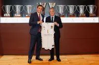 Bild: Palladium Hotel Group ist neuer offizieller Sponsor von Real Madrid Basketball