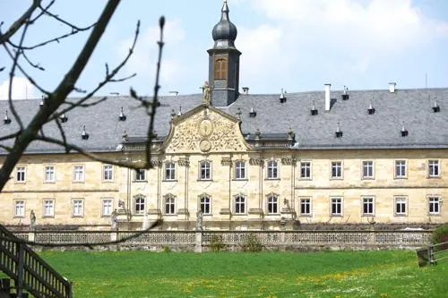 Bild: Der WildPark Schloss Tambach startet in die neue Saison