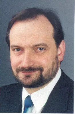 Bild: Dr. Ulrich Kampffmeyer, PROJECT CONSULT GmbH,  moderiert und referiert auf der DMS EXPO in Essen vom 27. - 29.09.2005