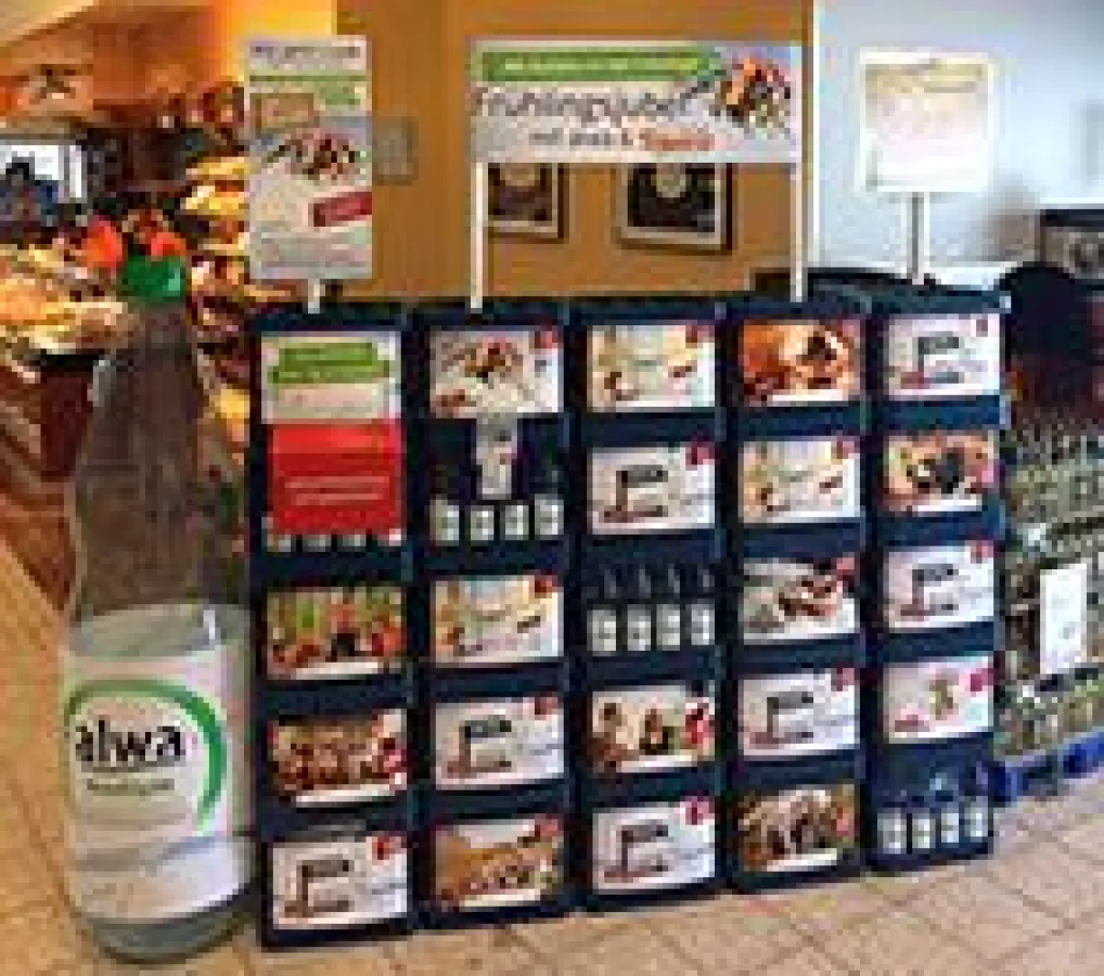 Auffällige POS-Aktion: alwa und Tripsdrill präsentieren den 