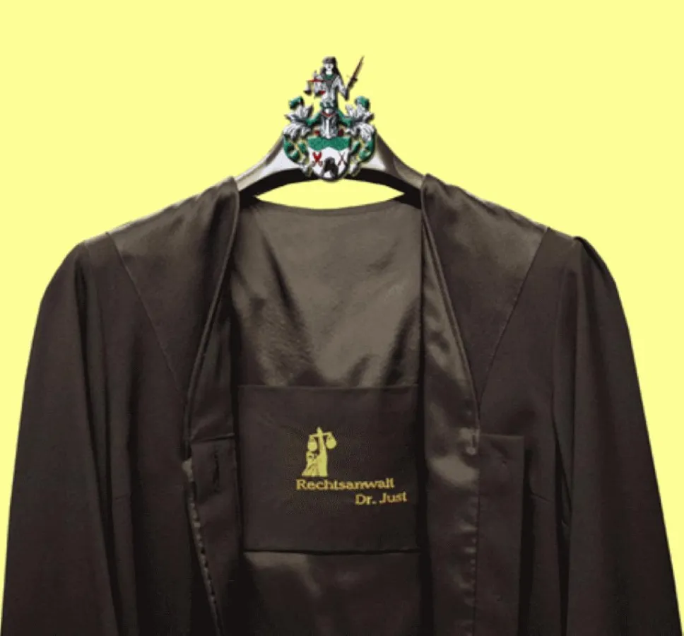 Maßanfertigung mit Kanzleilogo