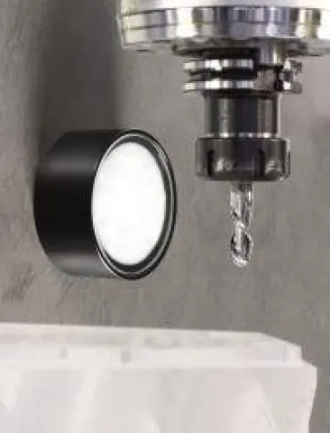 Bild: LED-Leuchte für Maschinen – effizient und robust