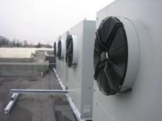 Bild: Energieeffiziente Wärmepumpenkoppelung dank Masterregler