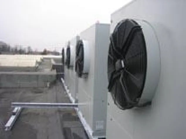 Bild: Energieeffiziente Wärmepumpenkoppelung dank Masterregler