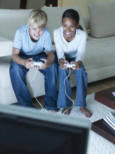 Nicht mehr wegzudenken: TV und Spielekonsole im Kinderzimmer Bild: Nicht mehr wegzudenken: TV und Spielekonsole im Kinderzimmer