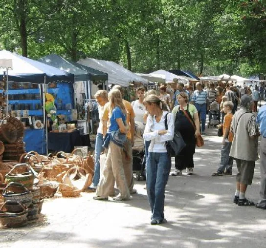 Wienhausen lädt zum traditionellen Sommermarkt am Kloster Bild: Wienhausen lädt zum traditionellen Sommermarkt am Kloster
