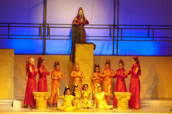 Musical-Nachwuchs zu Gast in der Pfalz Bild: Musical-Nachwuchs zu Gast in der Pfalz