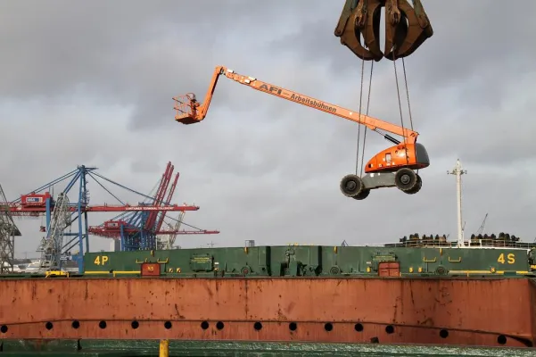 Bild: AFI verleiht Arbeitsbühnen Flügel