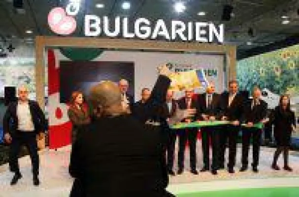 Bild: Tierrechtler stören Eröffnungsrundgang der Grünen Woche in Berlin und fordern mehr Rechte für Tiere s