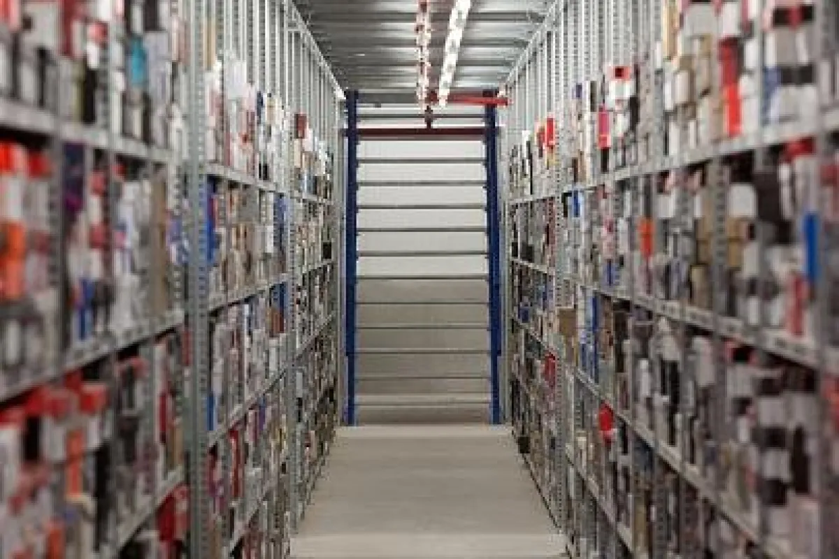 Lagerhalle Docdata Großbeeren