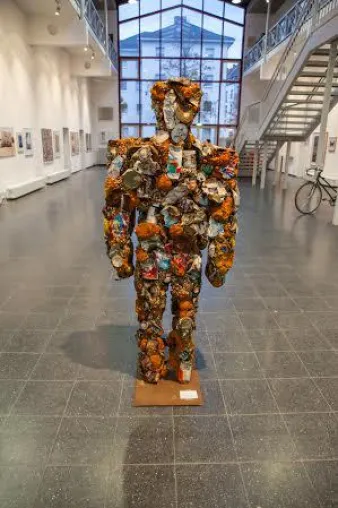 Benefiz-Kunstausstellung Köln - St. Gertrud-Kirche - Erlös für Arme und Obdachlose Bild: Benefiz-Kunstausstellung Köln - St. Gertrud-Kirche - Erlös für Arme und Obdachlose