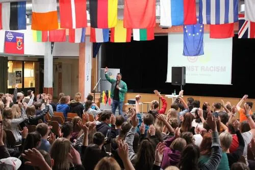 Bild: 2schneidig@school: Integrationsprojekt in Niederbayern