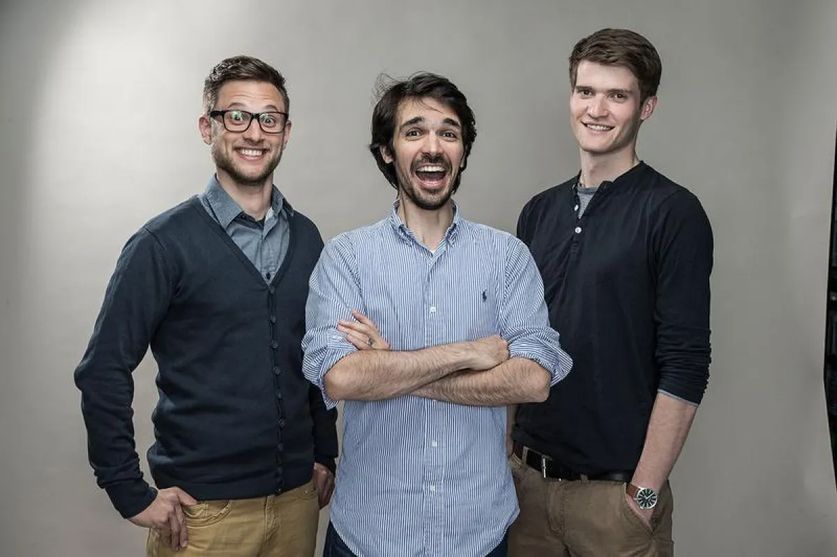 Das Protonet-Team (v.l.n.r. Thomas Reimers, Ali Jelveh, Christopher Blum) freut sich über die Auszei