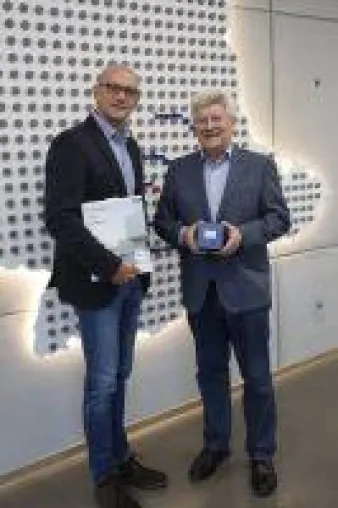 Bild: Spritzbare Dämmung von Maxit ist Produkt des Jahres 2019