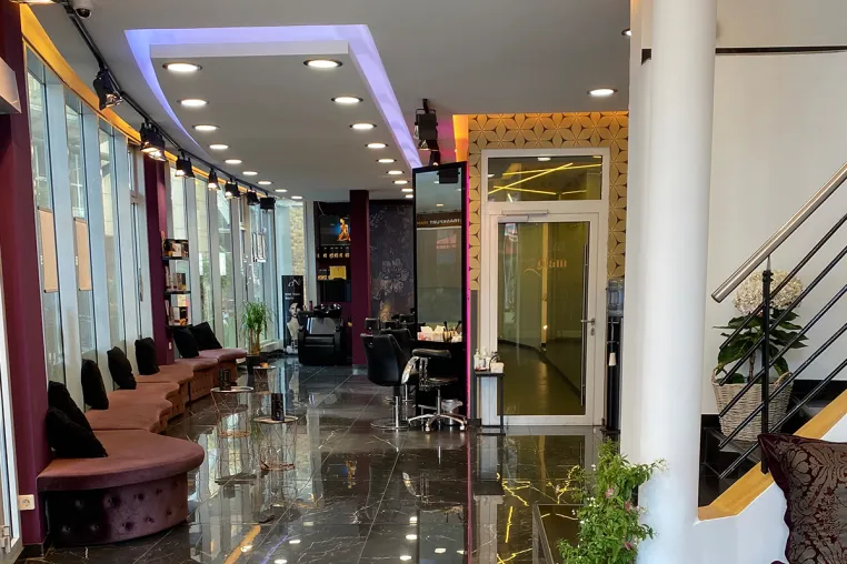 House of Glam, Beauty Salon und Kosmetikstudio für Menschen mit Anspruch in Stuttgart Bild: House of Glam, Beauty Salon und Kosmetikstudio für Menschen mit Anspruch in Stuttgart