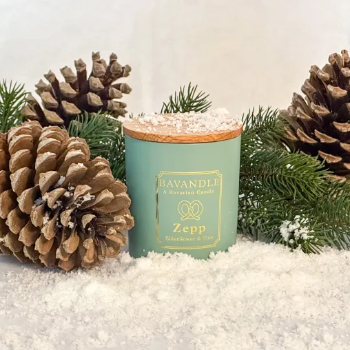 Bild: Bayerische Gemütlichkeit: Exklusive Duftkerzen von Bavandle bringen Weihnachtsatmosphäre ins eigene Zuhause