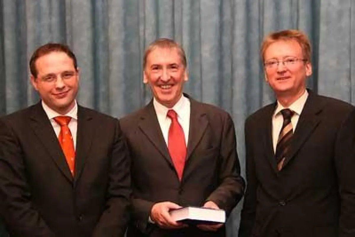 v. links: Prof. Dr. Marcus Schuckel, Prof. Dr. Lothar Müller-Hagedorn und Prof. Dr. Waldemar Toporowski