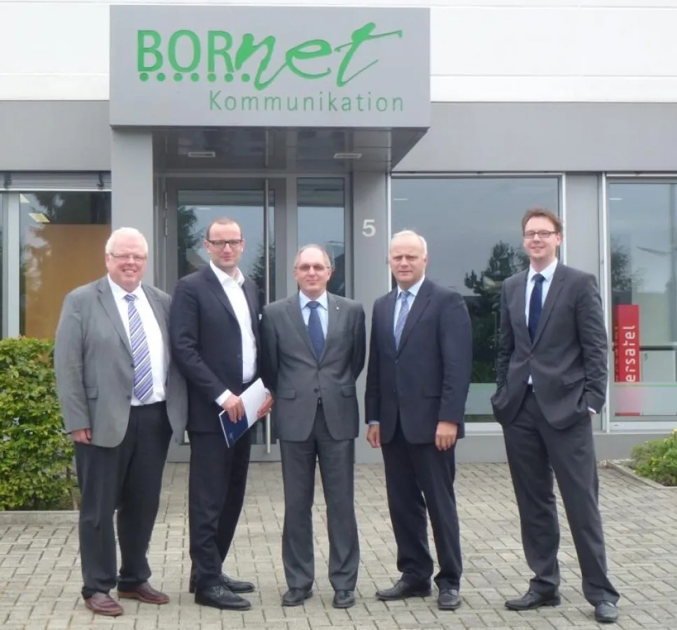 Von links: Stephan Klaus (BORnet GmbH), Jens Spahn (MdB), Alfred Lanfer (Landata), Johannes Röring (MdB), Marc Schramm (Breko e.V
