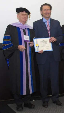 Bild: Academy of Dentistry International nimmt Dr. Dr. Manfred Nilius auf