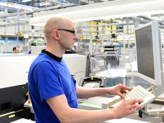 Bild: Instandhaltungsplanung für Maschinen und Anlagen