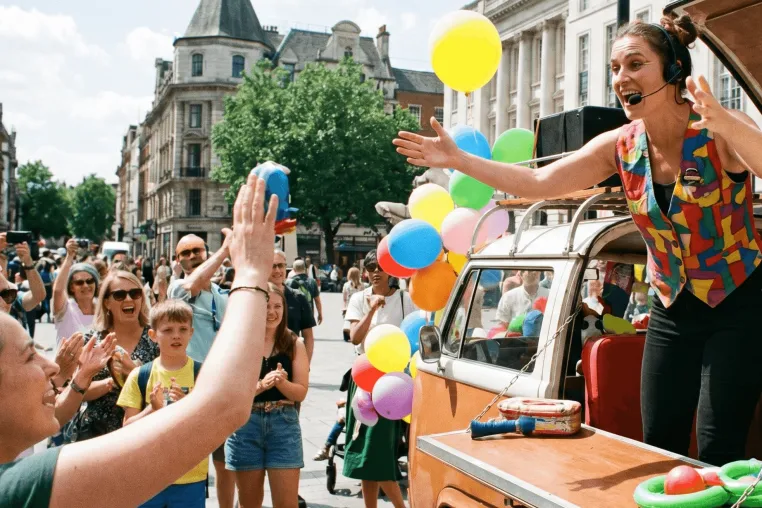 Bild: Professionelle Roadshow Kampagnen steigern die Markenbindung nachhaltig
