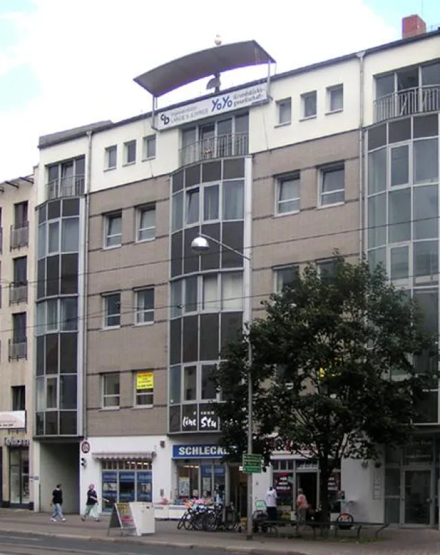 Das Büro- und Geschäftshaus 