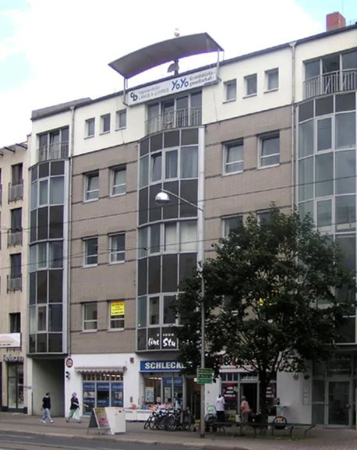 Das Büro- und Geschäftshaus 