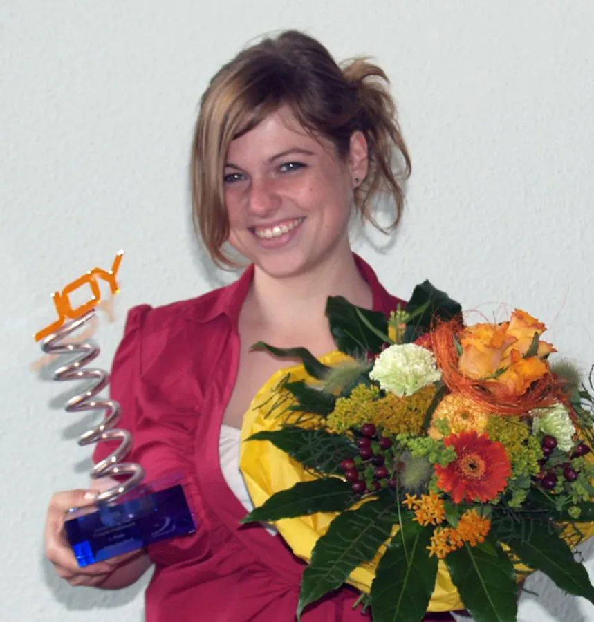 Anne Sandhoff (20) wird bei SPECTROsoftware zur Fachinformatikerin ausgebildet.