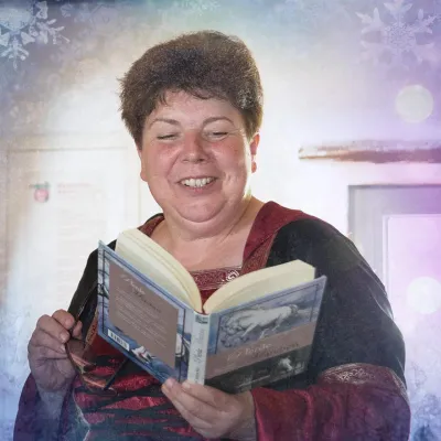 Bild: Erzählerin Veronika Keller bringt Adventsstimmung in Weihnachtsfeiern von Unternehmen