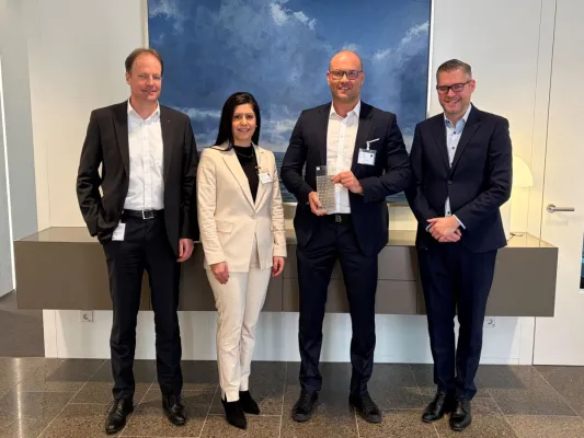 Bild: LED2WORK erhält TRUMPF Supplier Award in der Kategorie "Best Overall Performance"