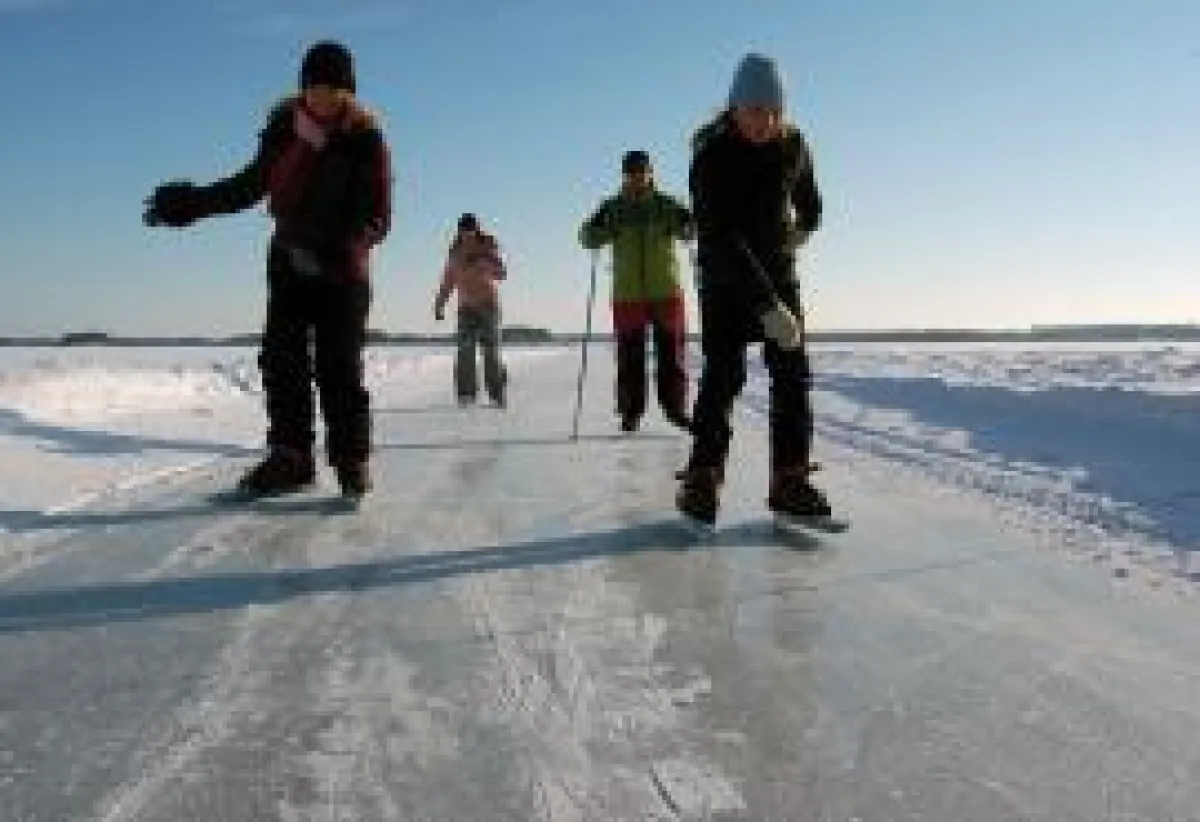 Tourenschlittschuhlaufen auf dem Saimma: Treffpunkt  Järvisydän & Oravi