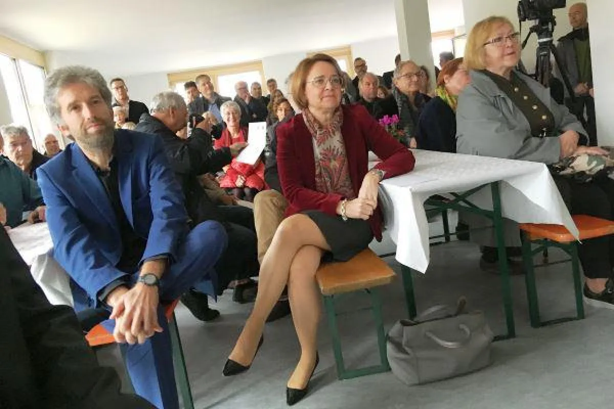 Boris Palmer, Oberbürgermeister der Stadt Tübingen und Annette Widmann-Mauz, MdB mit Gästen.