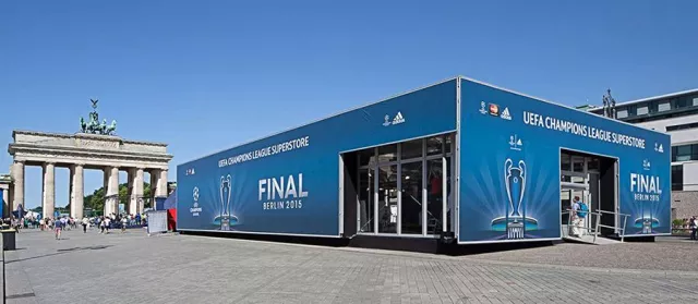 Bild: Eventhalle SOLUTION zum UEFA Champions League Finale 2015