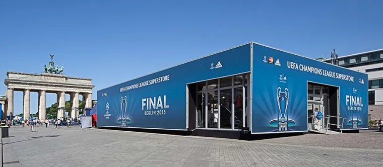 Bild: Eventhalle SOLUTION zum UEFA Champions League Finale 2015