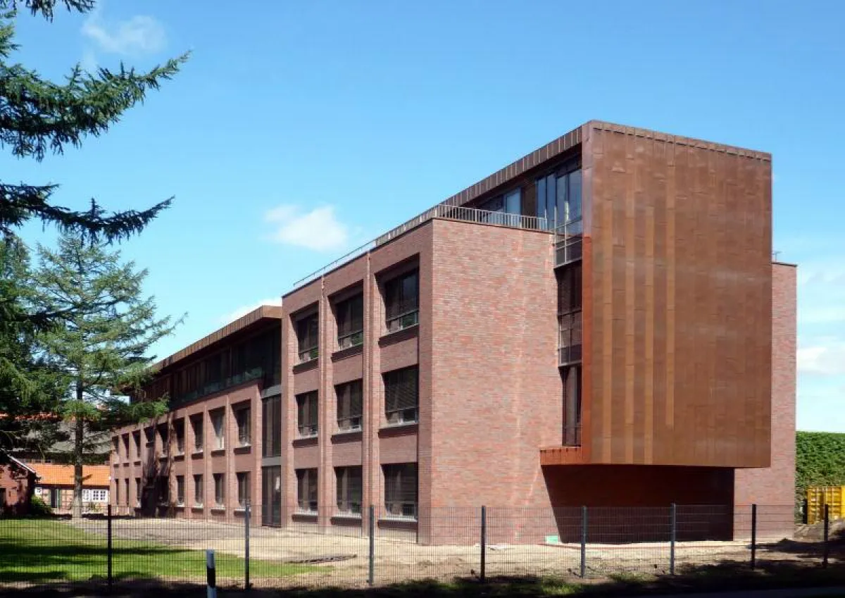 Neue architektonische Formen in der Backsteinarchitektur