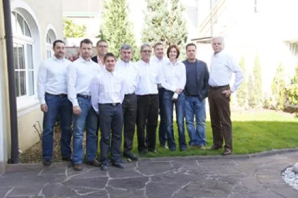 Gründung Locatec in Österreich Bild: Gründung Locatec in Österreich