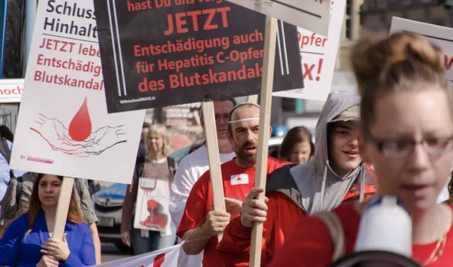 Bild: Verband der Opfer des Blutskandals VOB e.V. fordert dringende II. Novellierung des HIV-Hilfegesetzes