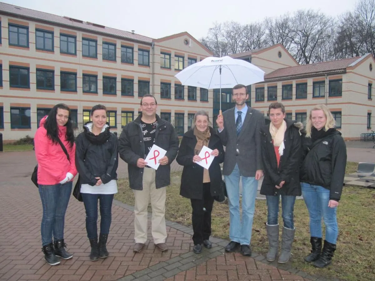Spendenübergabe auf dem Campus der Hochschule Harz in Wernigerode.