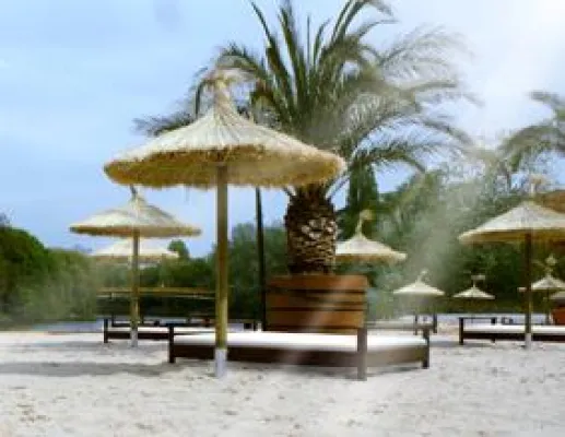 Bild: BEACH at THE BOX – Berlins schönster Sommertreff für heiße Tage eröffnet am 1. Mai 2009