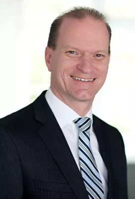 Bild: znt-Richter mit PAC auf der Semicon West in San Francisco, USA