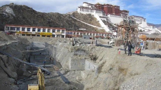 Bild: Der Potala Palast – der Inbegriff der tibetischen Identität ist in Gefahr