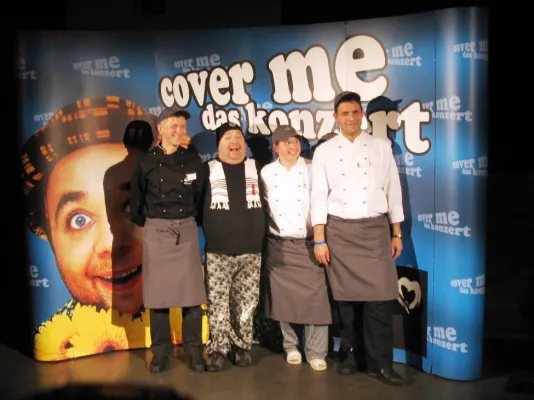 Bild: L & D unterstützte Aidshilfe Köln - Catering für cover me-Jubiläumskonzert