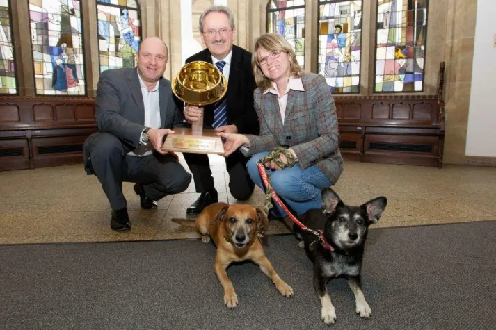 Bild: „Goldener Fressnapf 2010“ geht an München