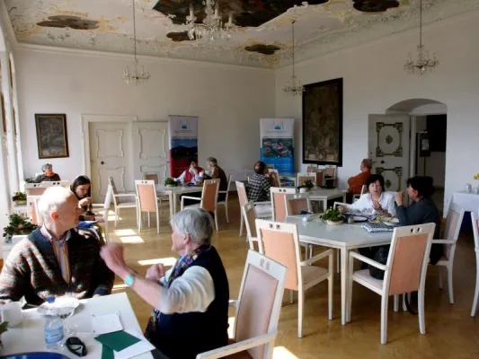 Bild: »Café Juwel« im historischen Salettl