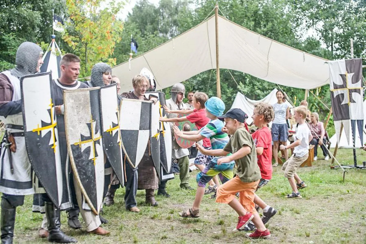 Mittelalterfest im Wildpark Müden 2013 Fotograf: Daniel Volpert;