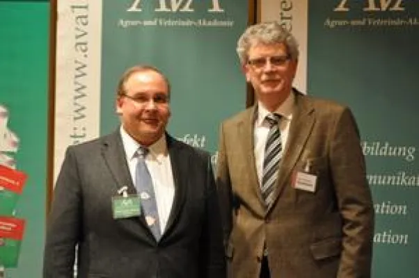 Bild: 9. internationale Tierärztetagung der Agrar- und Veterinär- Akademie (AVA)