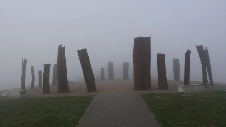 Bild: Metalhenge & Uranus: "Vom Himmel hoch da komm ich her ..."