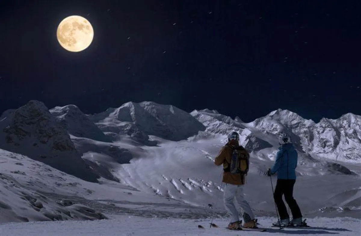 Vollmond im Engadin © Bergbahnen Engadin St. Moritz AG