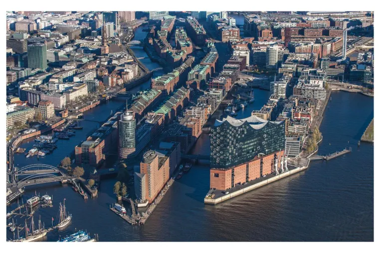 Fotoausstellung "Hamburg aus der Luft" von Dirk Laubner Bild: Fotoausstellung "Hamburg aus der Luft" von Dirk Laubner