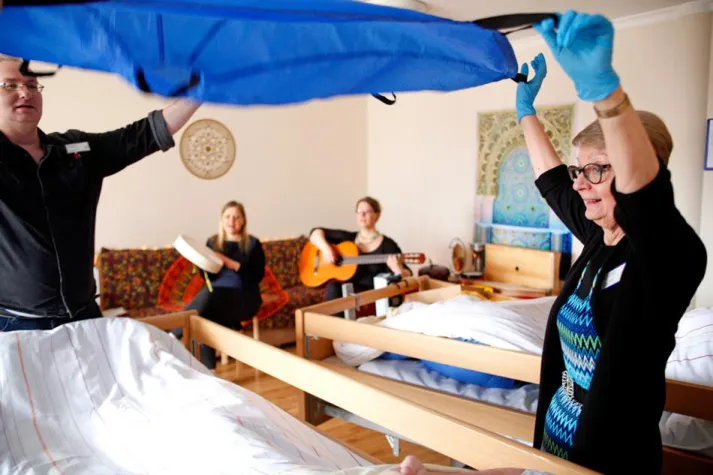 Bild: Kulturelle Teilhabe für schwerstverletzte Menschen